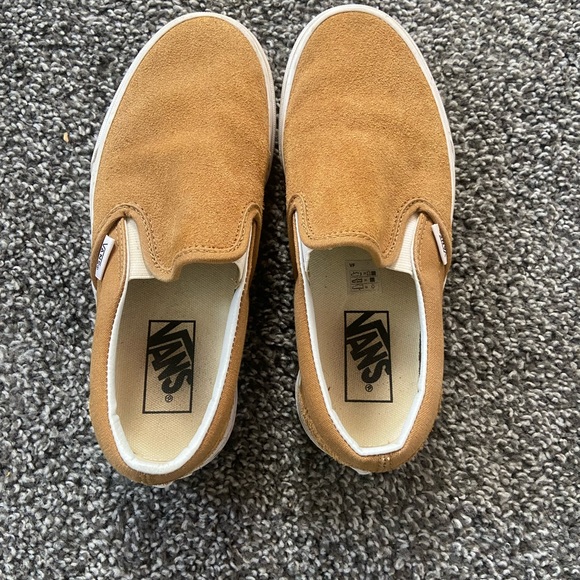 Women’s Size 6 Suede Slip On Vans - Picture 3 of 3